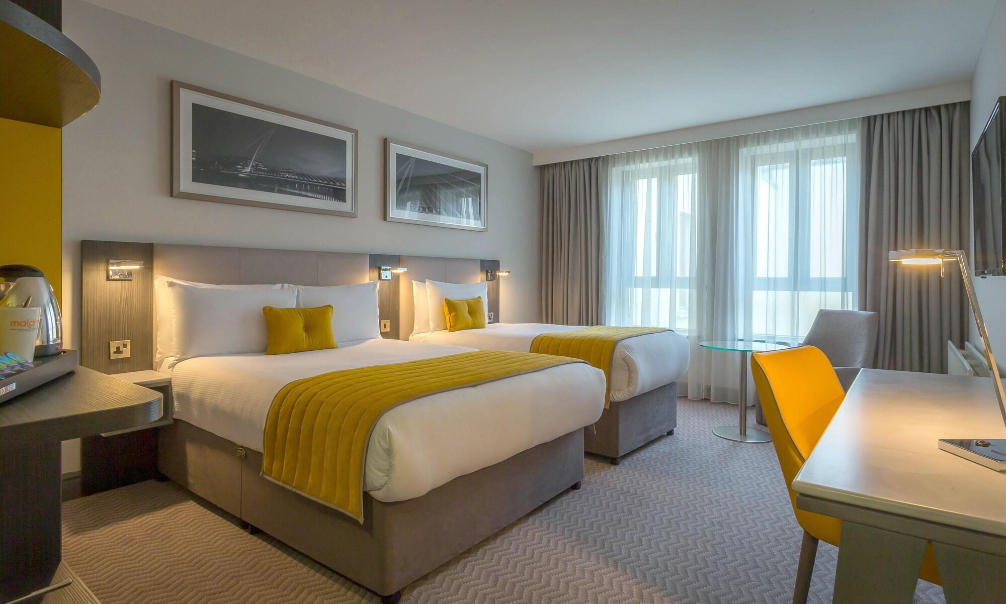 Maldron Hotel Pearse Street Dublin City Esterno foto