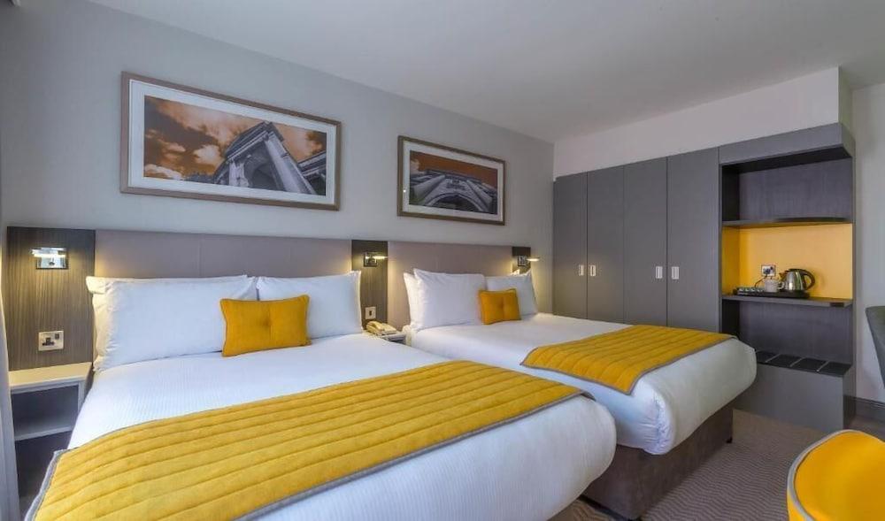 Maldron Hotel Pearse Street Dublin City Esterno foto