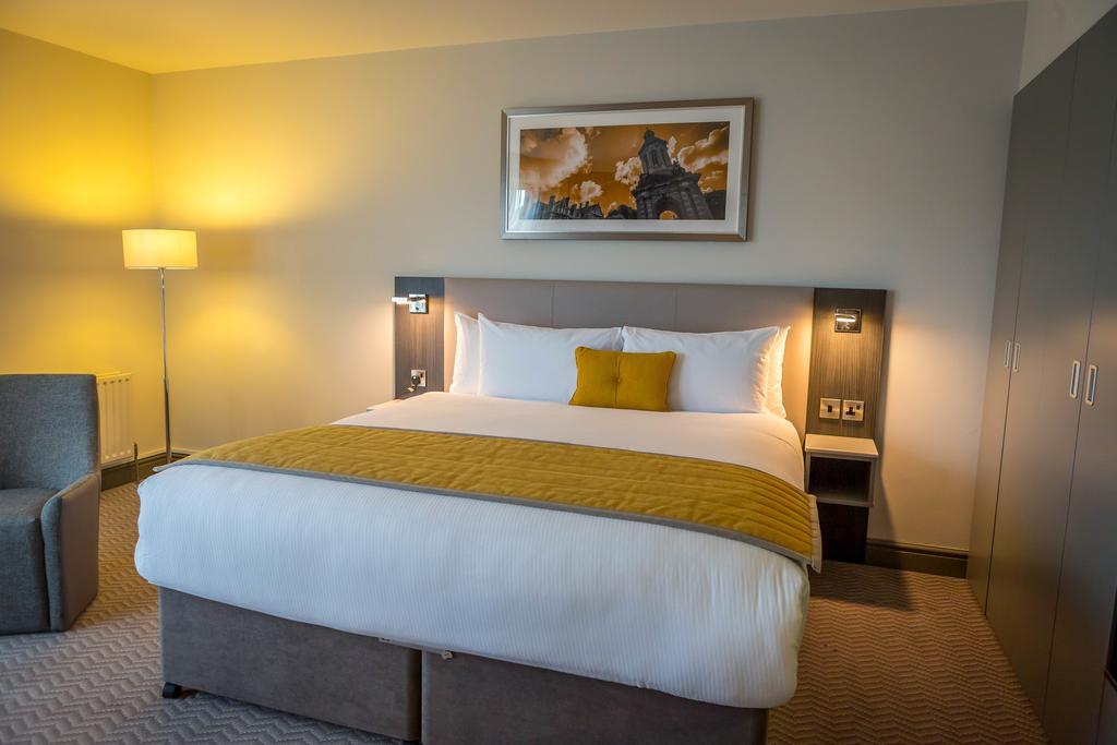 Maldron Hotel Pearse Street Dublin City Esterno foto