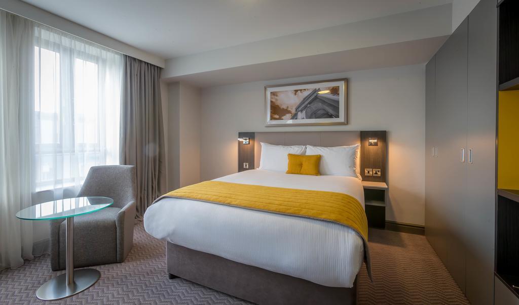Maldron Hotel Pearse Street Dublin City Esterno foto